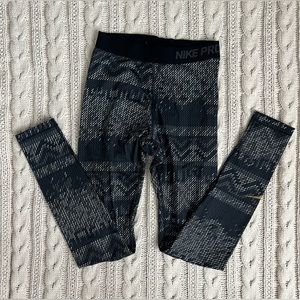Nike Pro Dri Fit leggings, black/grey geometric design, size S